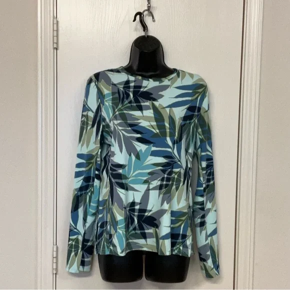 Leaf Print Long Sleeve Top - Picture 2 of 3